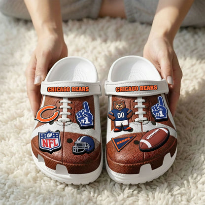 PREMIUM NFL X CHI CLOGS WITH CHARMS NDT NHM